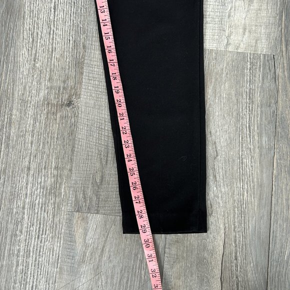 TAHARI Black Ankle Dress Pants (size 4) - Picture 13 of 14
